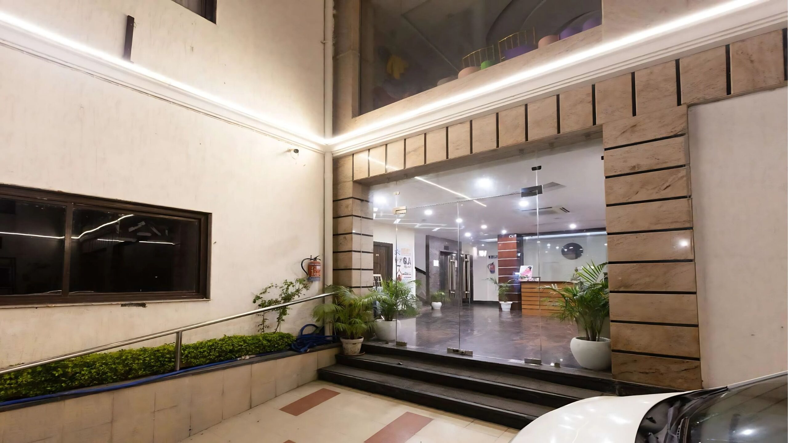 Ruby Stone Rishikesh Hotel in Rishikesh Near Ganga | Boutique Yoga Retreat Stay